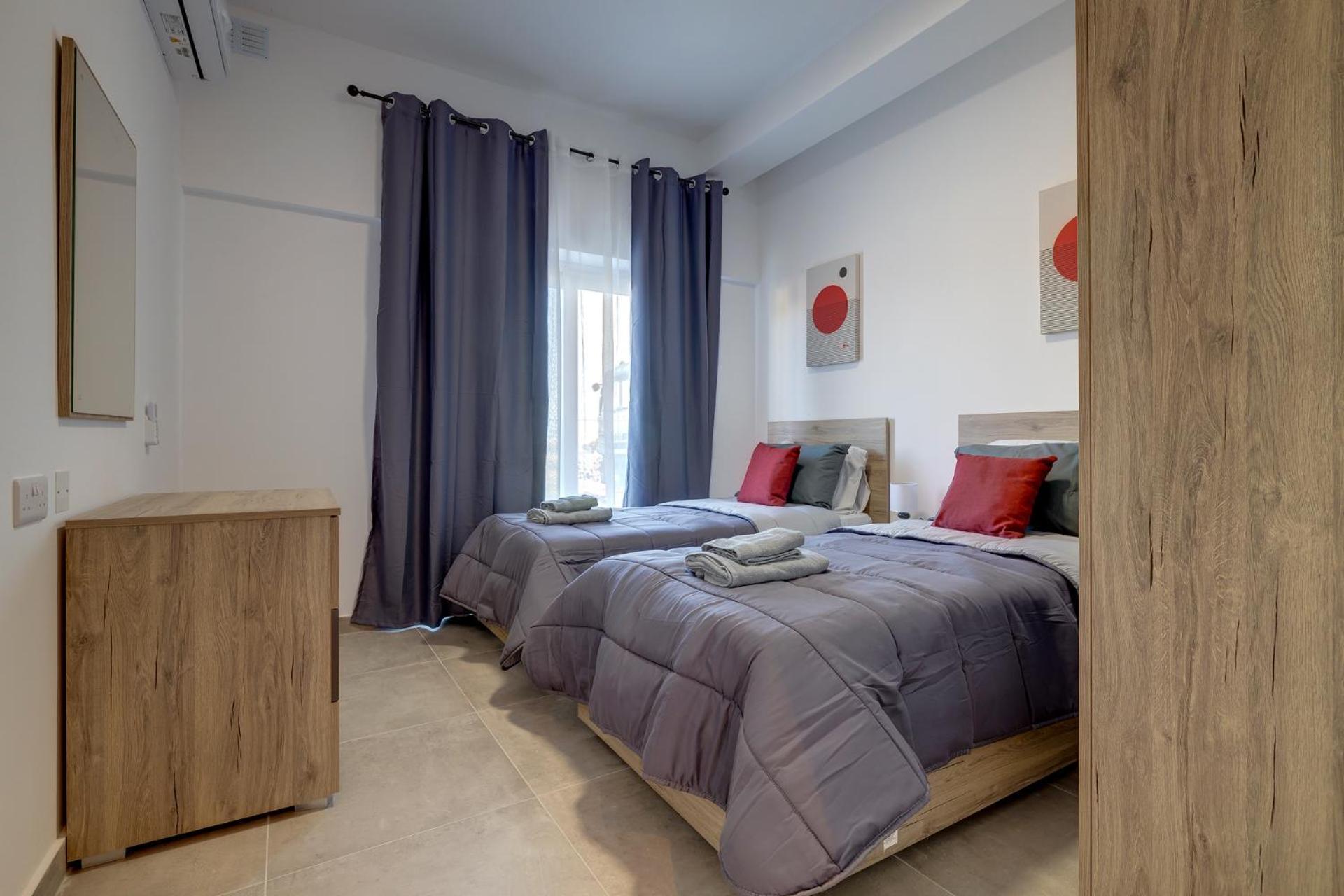 Salmar Court Holiday Apartments Hal Ghaxiak Esterno foto