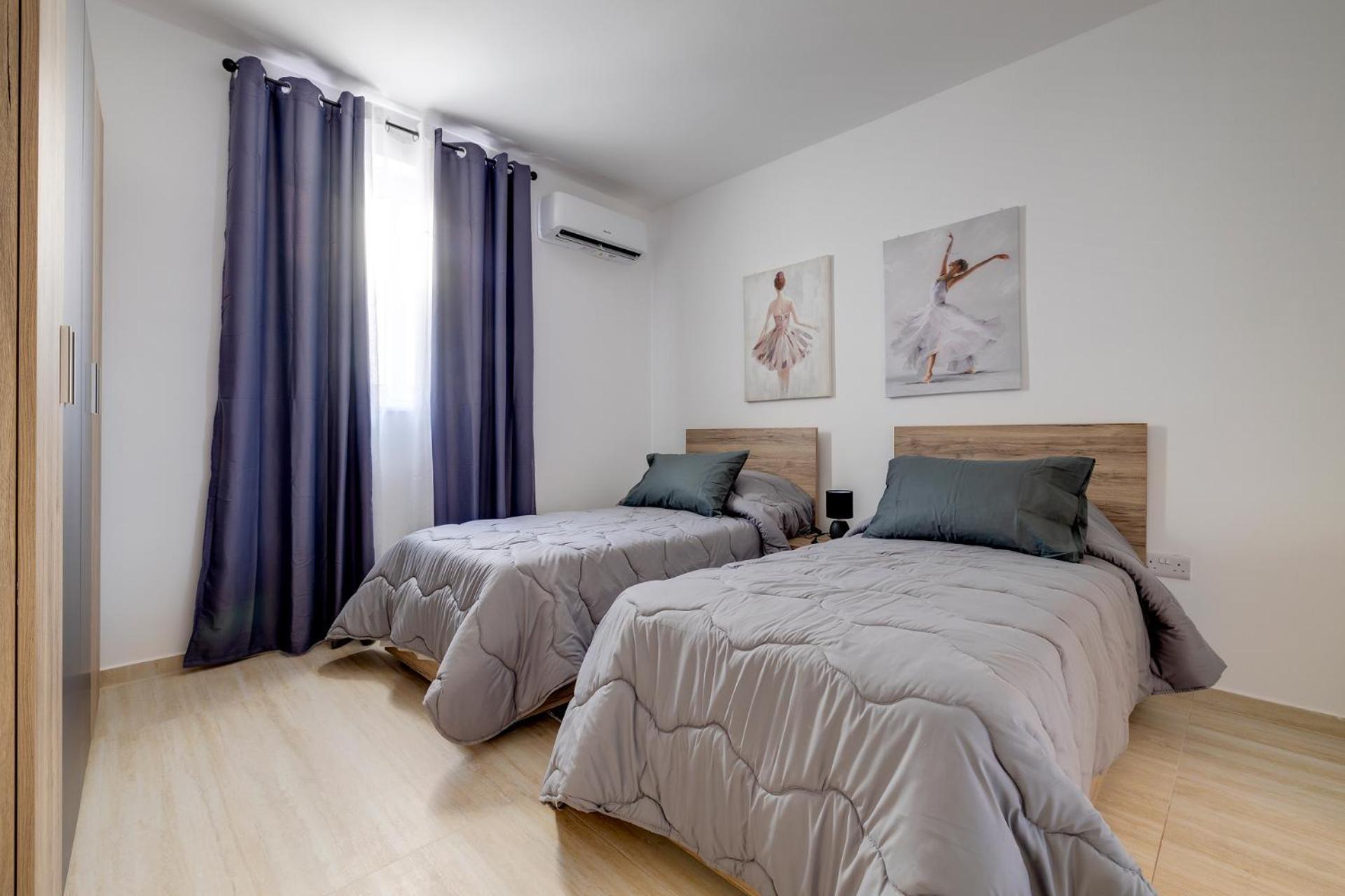 Salmar Court Holiday Apartments Hal Ghaxiak Esterno foto